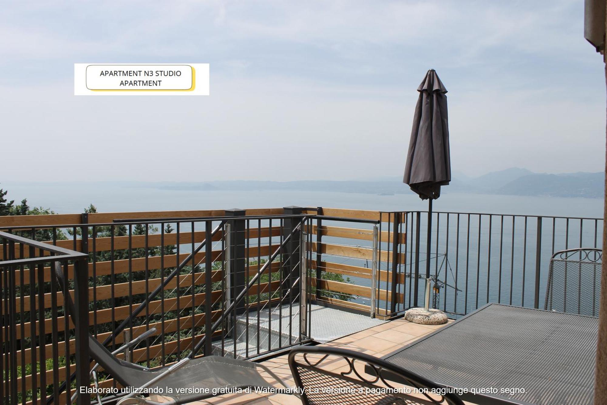 Apartmán The View Torri Del Benaco Exteriér fotografie